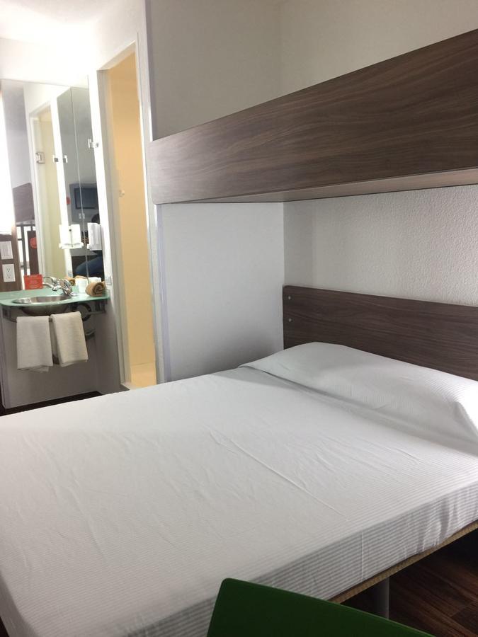 Hotel Hi! Querétaro Eksteriør bilde
